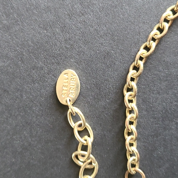 Necklace - Picture 3 of 4